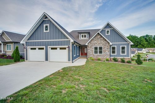 366 Gransley Ct, Johnson City, TN, 37615-2643 | Card Image
