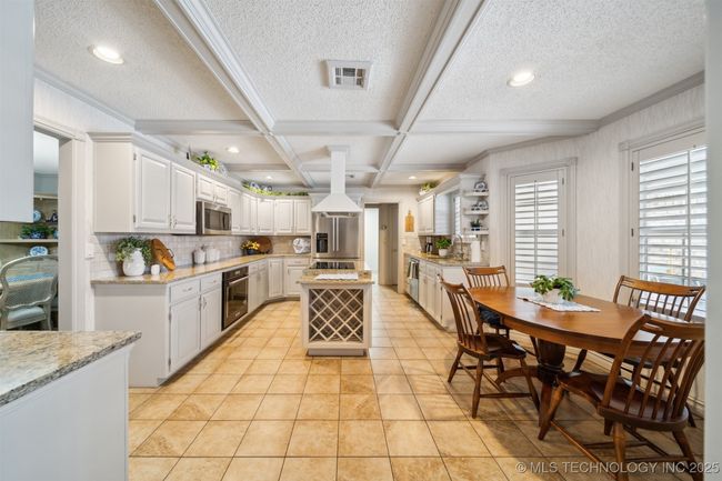 625 Grove Crest Rd, House other with 4 bedrooms, 4 bathrooms and null parking in Pryor OK | Image 13