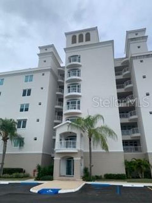 423-113 Calle Olivine, VEGA ALTA, PR, 00692-8961 | Card Image