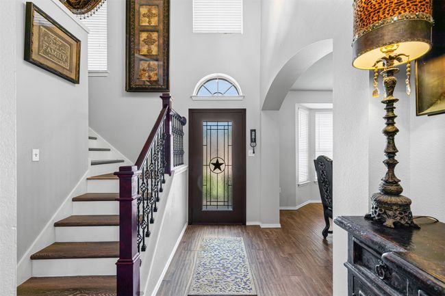 332 Carriage Ln, House other with 4 bedrooms, 3 bathrooms and null parking in Saginaw TX | Image 4