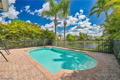 11257 Pond Cypress St, FORT MYERS, FL, 33913-8822 | Card Image