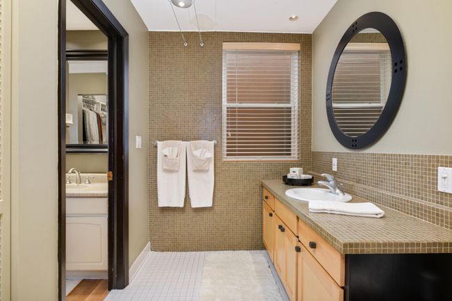 APT-7 - 162 College Ave W, Condo with 2 bedrooms, 1 bathrooms and null parking in Saint Paul MN | Image 26