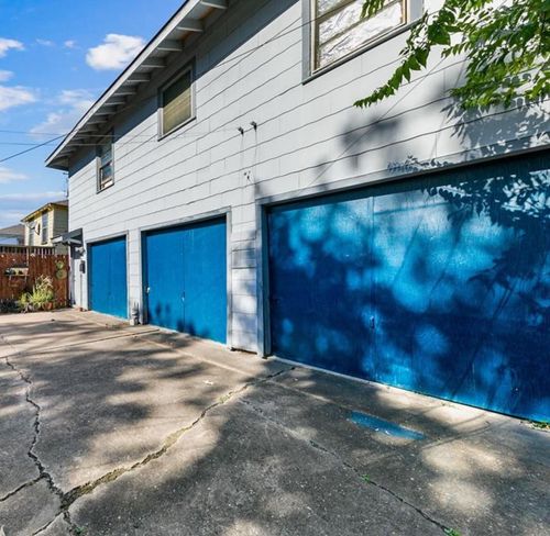 12-4427 Jefferson St, Houston, TX, 77023-3520 | Card Image