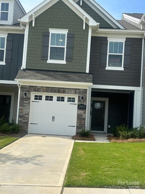 4013 Lawnview Dr, Charlotte, NC, 28269-0650 | Card Image