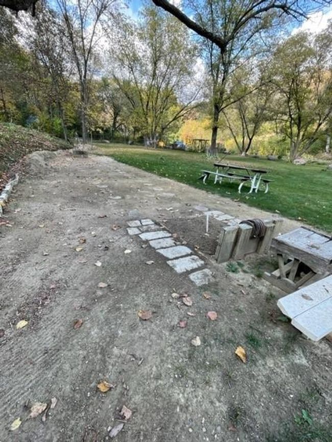 Horseshoe Pit | Image 40