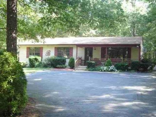 117 Crestview Ave, Galloway, NJ, 08205-9550 | Card Image