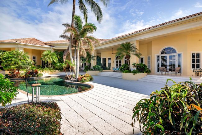 19223 Riverside Dr, House other with 5 bedrooms, 6 bathrooms and null parking in Tequesta FL | Image 50