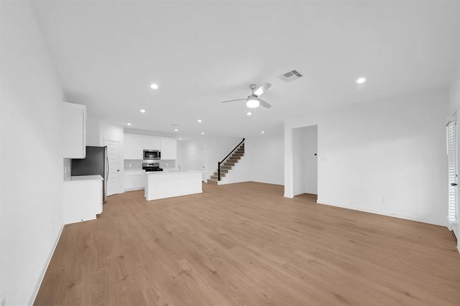 *Images and 3D tour are for illustration only and options may vary from home as built. | Image 16