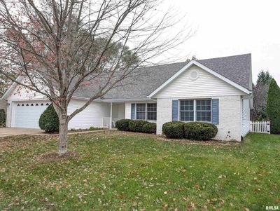 1931 Dane Kelsey Drive, House other with 4 bedrooms, 3 bathrooms and null parking in Pekin IL | Image 2