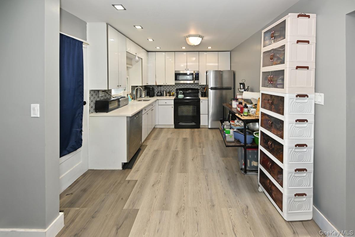 Residential in Blooming Grove 5