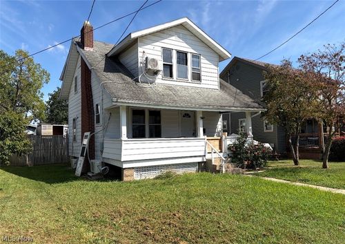 2031 16th St, Parkersburg, WV, 26101-3755 | Card Image