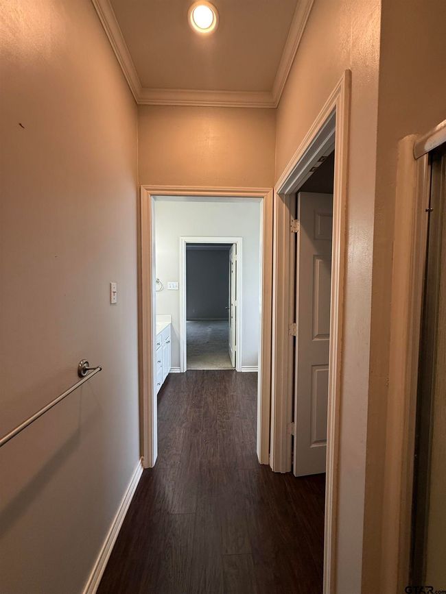 3204 Pebblebrook Cir, House other with 3 bedrooms, 2 bathrooms and null parking in Tyler TX | Image 14