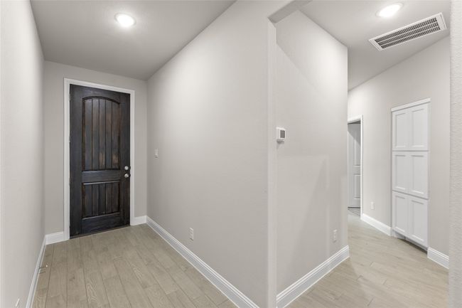 201 Read Ranch-Entry-1 | Image 4
