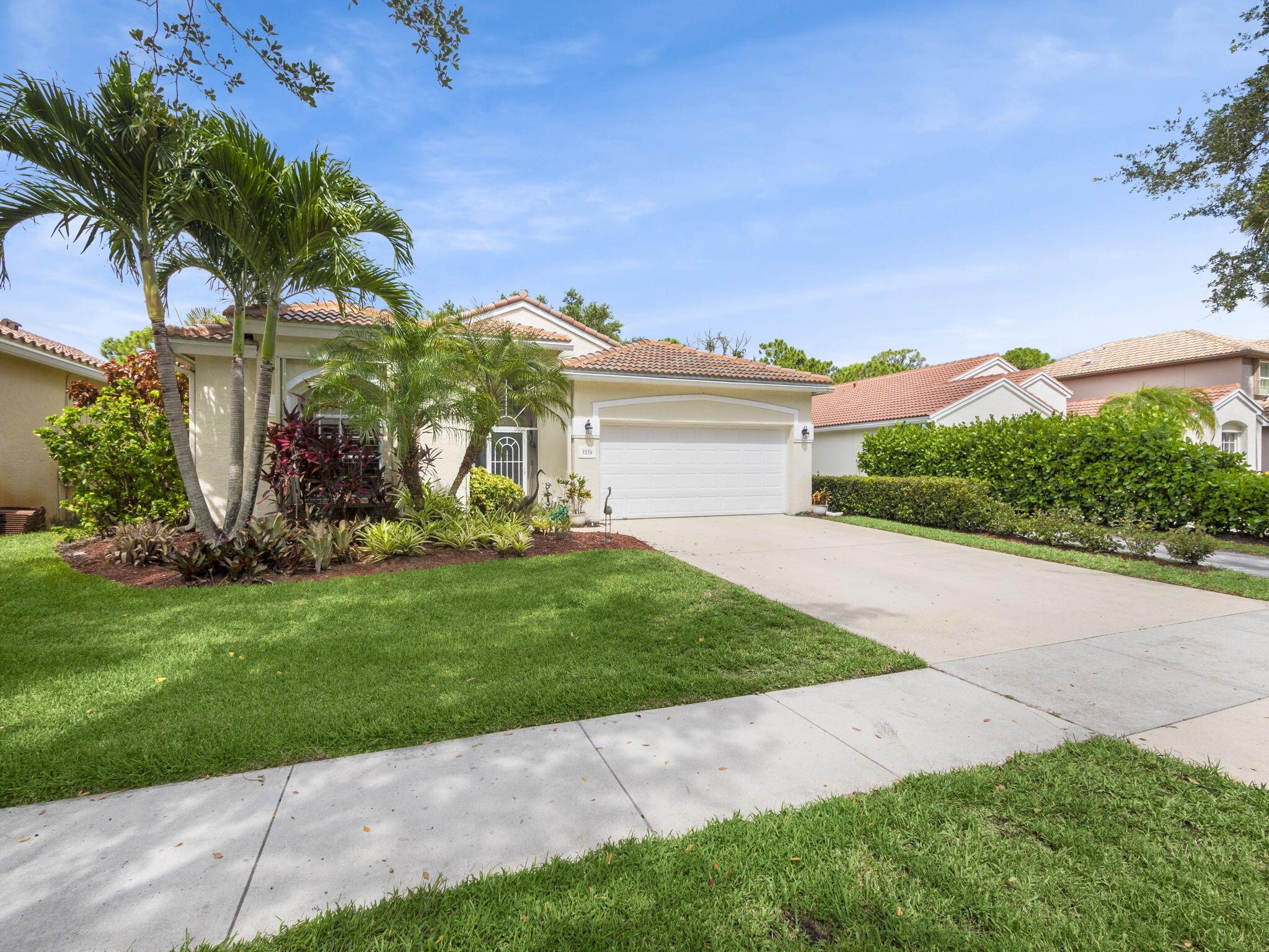 Twin Oaks Cir, Stuart, FL 34997
