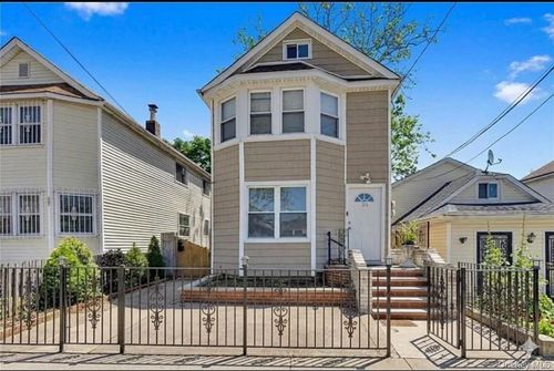 324 Underhill Ave, Bronx, NY, 10473-3024 | Card Image