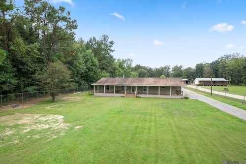 30985 Burgess Rd, Denham Springs, LA, 70726-1657 | Card Image
