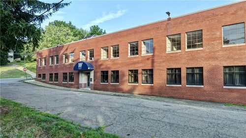 a-295 Wetmore Ave Se, Massillon, OH, 44646-6788 | Card Image