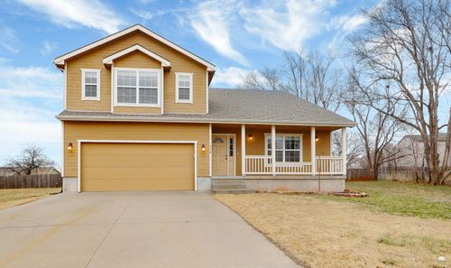 628 Sagebrush Way, Junction City, KS, 66441-9023 | Card Image