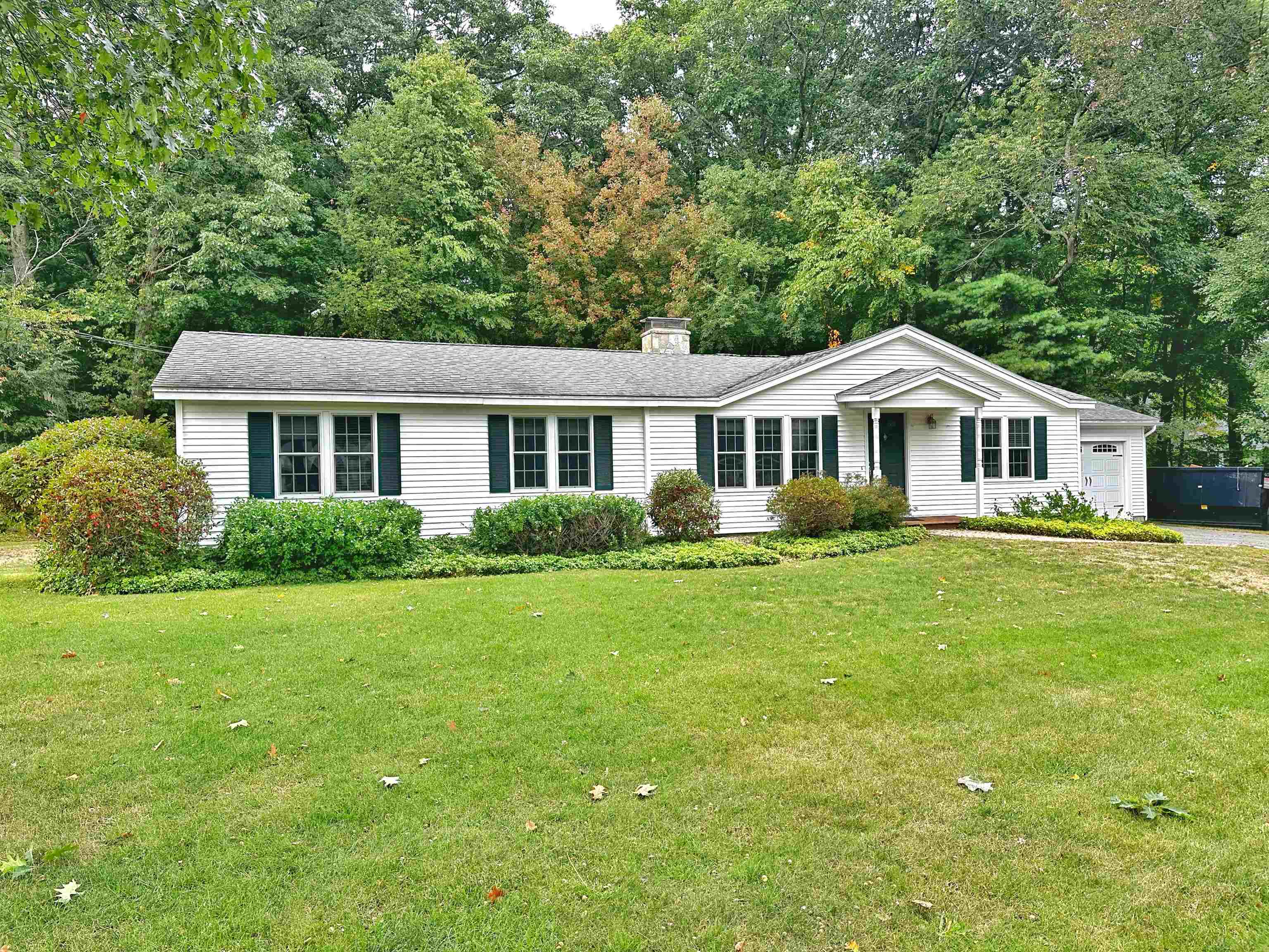 Meadowfox Rd, North Hampton, NH 03862