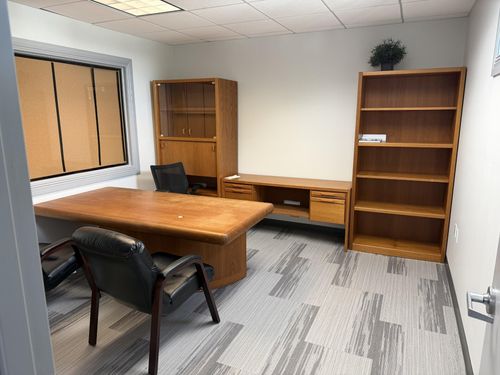 h-833 Shotgun Rd, Sunrise, FL, 33326-1946 | Card Image