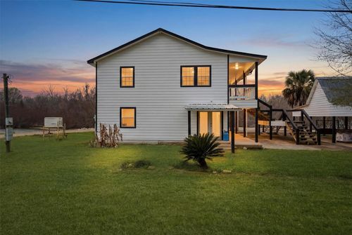 370 County Road 1333, Liberty, TX, 77575-7181 | Card Image