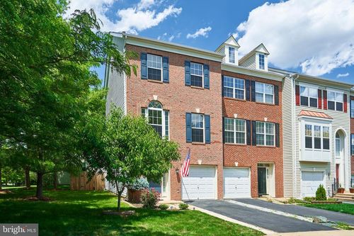 10196 Pale Rose Loop, BRISTOW, VA, 20136-3073 | Card Image