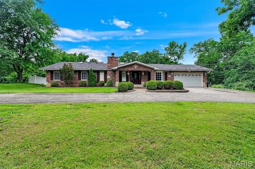 2695 E Rock Creek Rd, Arnold, MO, 63010-3654 | Card Image