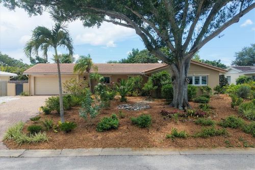 3504 Brookline Dr, SARASOTA, FL, 34239-4327 | Card Image