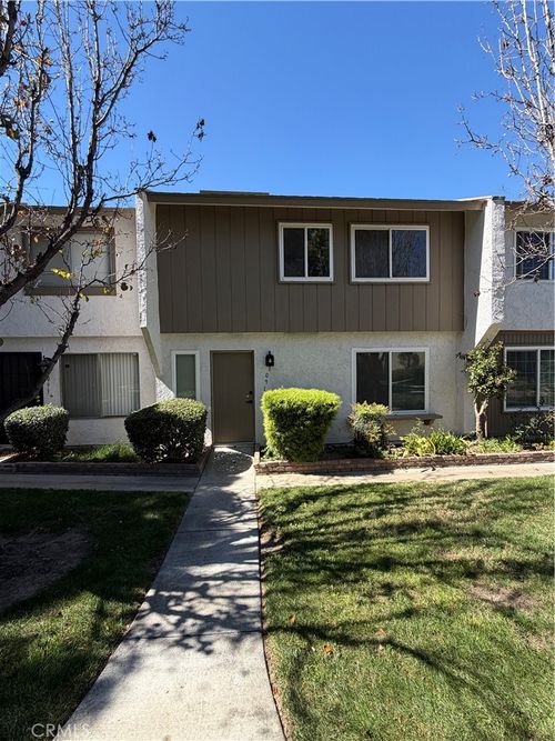 1091 Clark St, Riverside, CA, 92501-1457 | Card Image