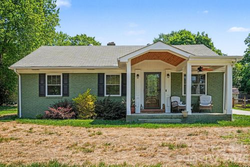 707 Spring St Sw, Concord, NC, 28025-2001 | Card Image
