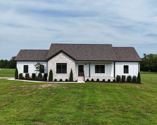 3057 Nashville Hwy, Lewisburg, TN, 37091-6228 | Card Image