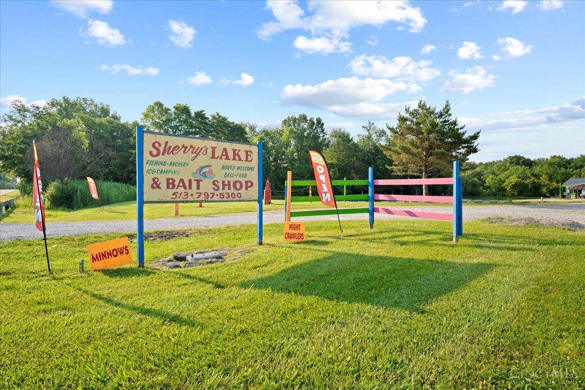 2155 Slade Rd, Batavia, OH 45103