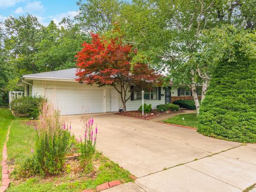 405 Michael Ct, Normal, IL, 61761-3150 | Card Image