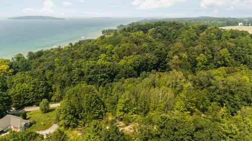 Part of 1000 Camino Maria, Peninsula Township, MI, 49686 | Card Image