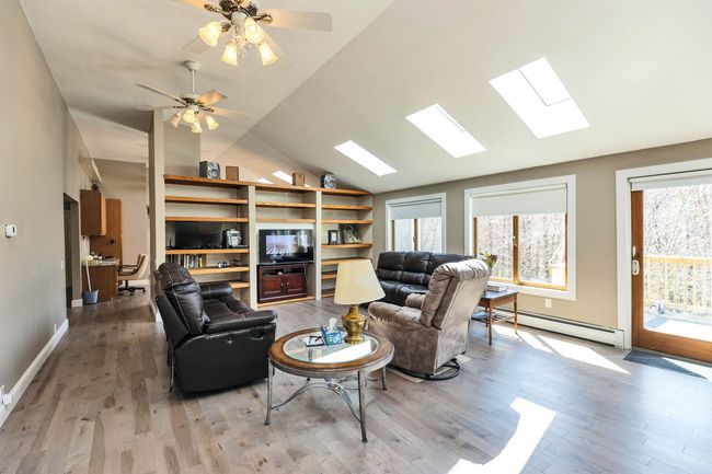 90 Locust Ln, House other with 3 bedrooms, 2 bathrooms and null parking in Lyndeborough NH | Image 12