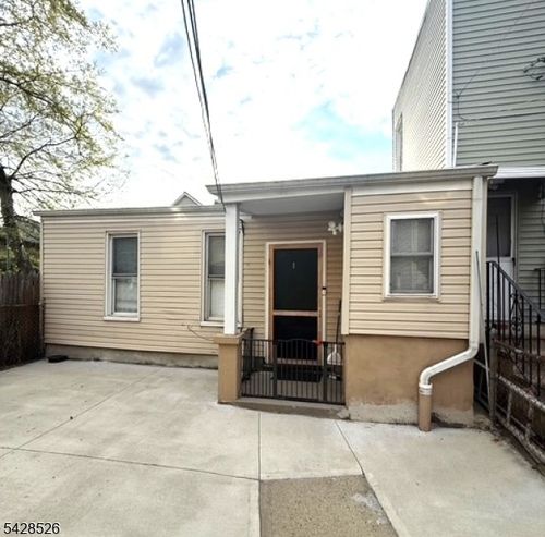 321 John St, Harrison, NJ, 07029-2545 | Card Image