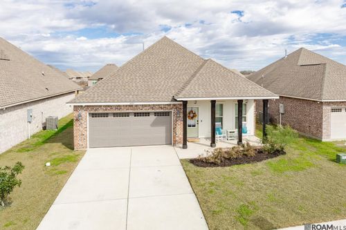 4858 Viola Farms Dr, Addis, LA, 70710-3102 | Card Image