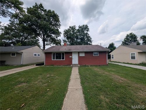 1138 Lilac Drive, Belleville, IL, 62220 | Card Image