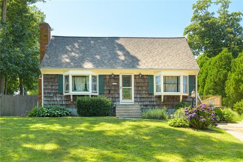 5 Monterey Dr, Bristol, RI, 02809-4213 | Card Image