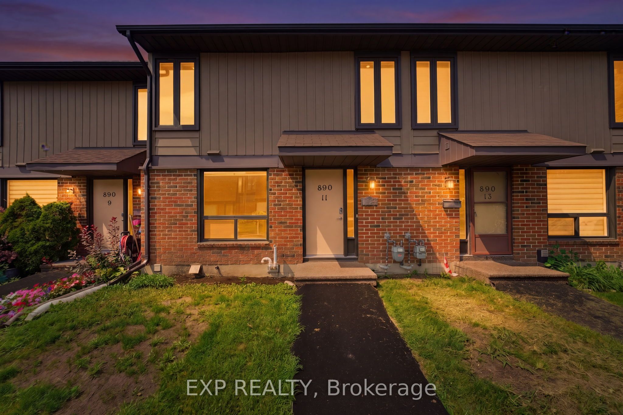 Residential Lease in Hunt Club - Windsor Park Village and Area 3