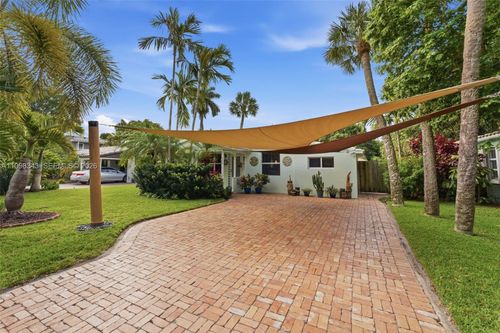 704 Sw 14th St, Fort Lauderdale, FL, 33315-1451 | Card Image