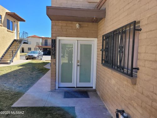 unit-b-1949 N Camino Serna, Tucson, AZ, 85715-4142 | Card Image