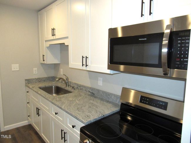 Kitchen | Image 7
