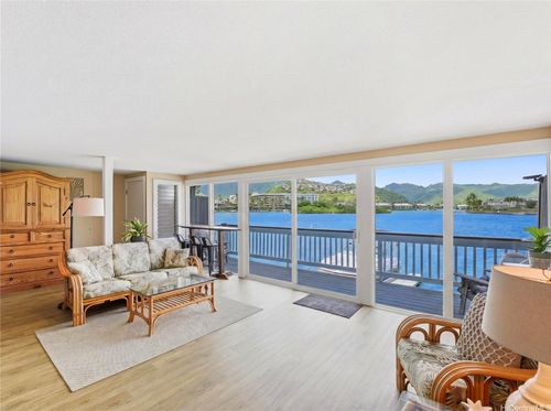 131307-715 Koko Isle Cir, Honolulu, HI, 96825-1812 | Card Image