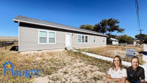 410 W Platte St, Glenrock, WY, 82637-5203 | Card Image