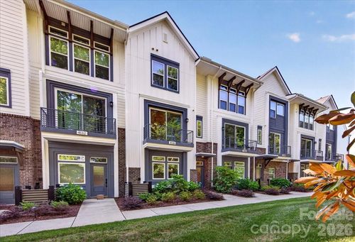 4136 Castleton Rd, Charlotte, NC, 28211-2502 | Card Image