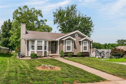 1867 Quail Ridge Dr, Liberty, MO, 64068-8457 | Card Image