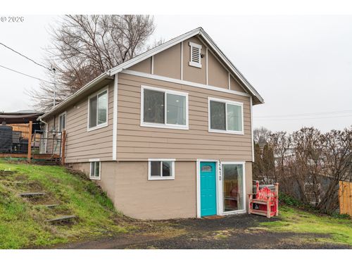 2410 E 12th St, The Dalles, OR, 97058-3944 | Card Image