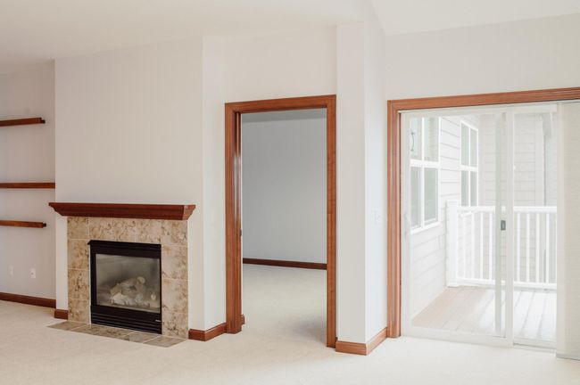 Cozy fireplace | Image 8