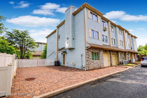 19 Candon Ct, Staten Island, NY, 10309-4320 | Card Image